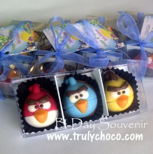 souvenir coklat angry bird
